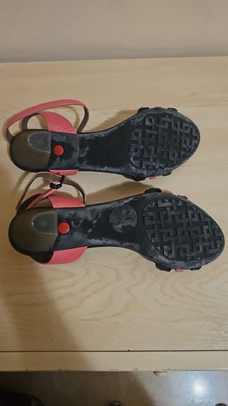 Sandalias Camper Negras y Rosas
