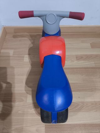 Moto correpasillos niño