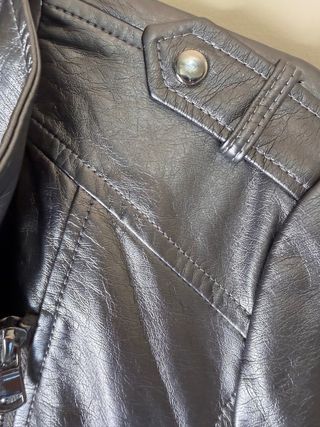 Chaqueta Zara plateada mujer