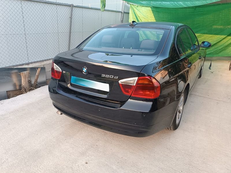 BMW Serie 3 2007, foto 2