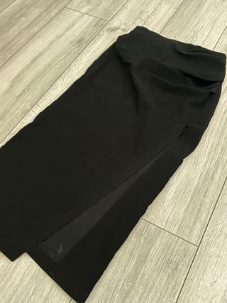 Falda Zara Negra con abertura lateral