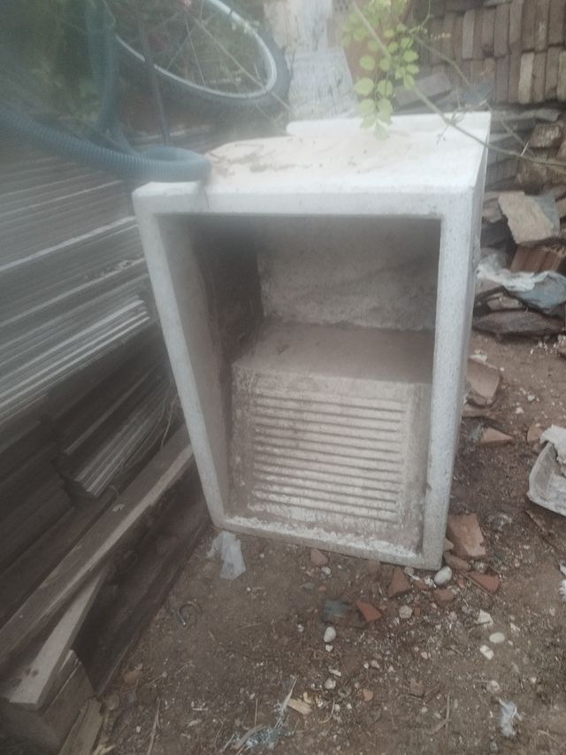 Pila de hormigón para patio