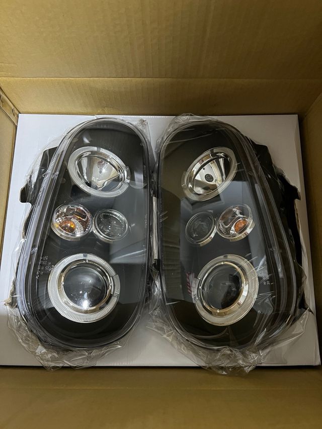 Faros Golf 4 Estética R32 Negros
