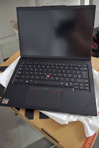 Portatil Lenovo Thinkpad L14 Gen 5. NUEVO.