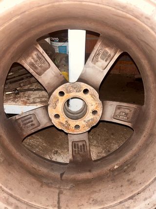 Llantas Momo 17''