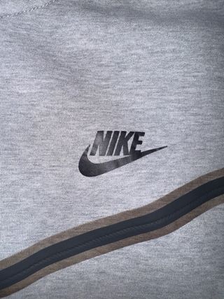Felpa Nike Tech Grigia
