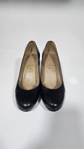 Zapatos de tacón negros