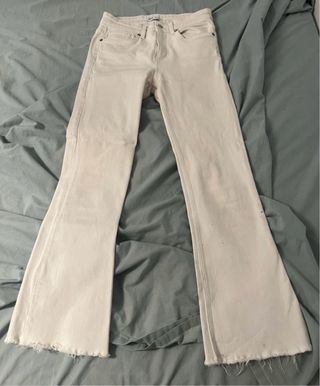 Pantalones Zara acampanados