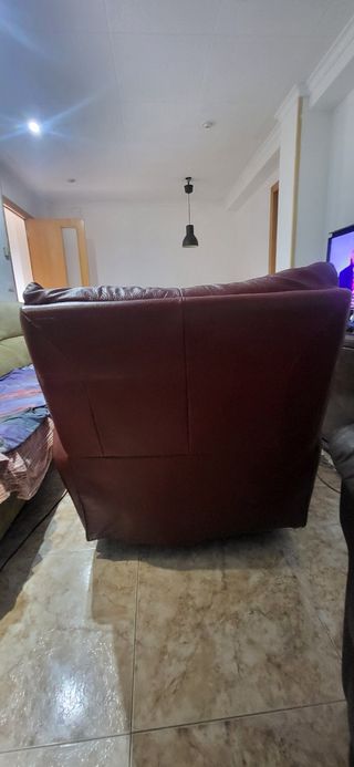 Sillón de piel Italsofa color burdeos