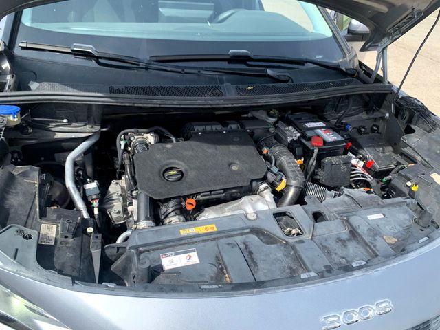 Peugeot 3008 1.5 BlueHDI 130CV - 12/2021