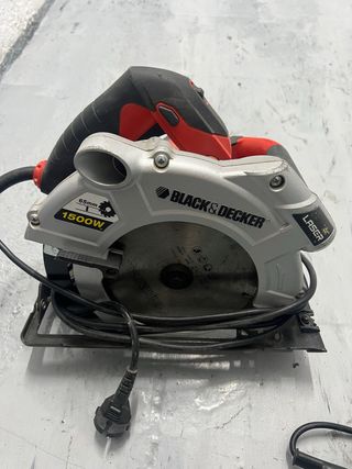 Sierra Circular Black & Decker 1500W