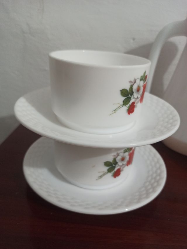 Juego Tazas y Jarra Arcopal Amélie Vintage Flores