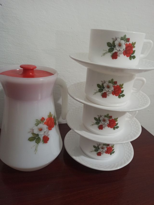 Juego Tazas y Jarra Arcopal Amélie Vintage Flores