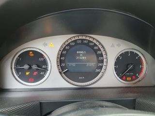 Mercedes-Benz GLK  2012