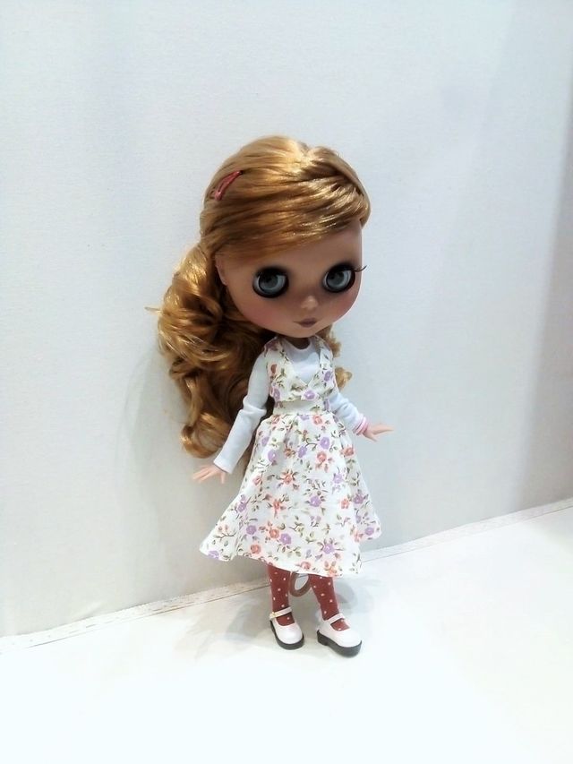 MUÑECA TIPO BLYTHE CON CUERPO ARTICULADO&CARA MATE