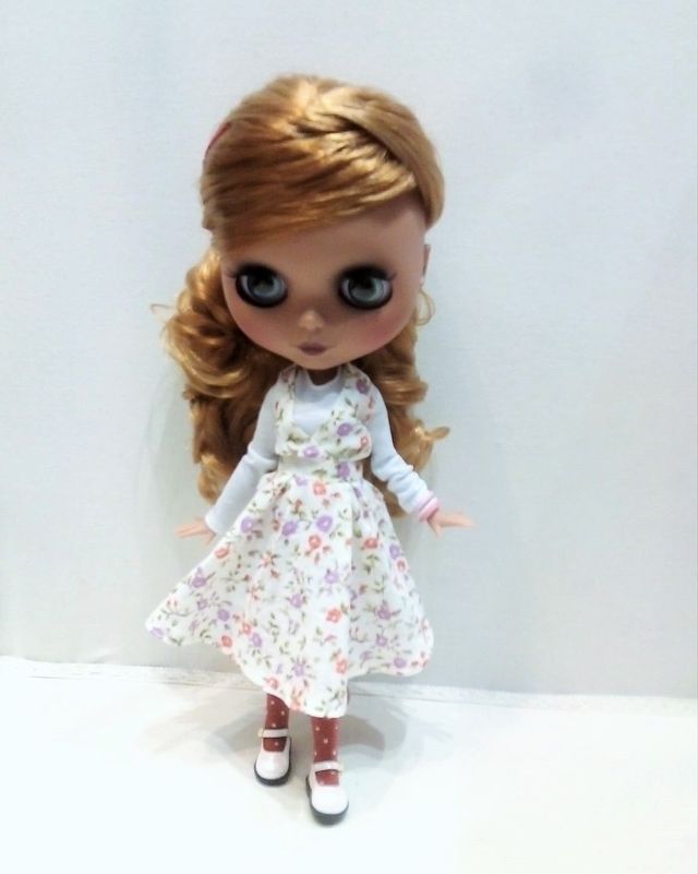 MUÑECA TIPO BLYTHE CON CUERPO ARTICULADO&CARA MATE