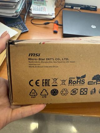 Portátil MSI Katana GF66 11UC-045XES Intel Core i7