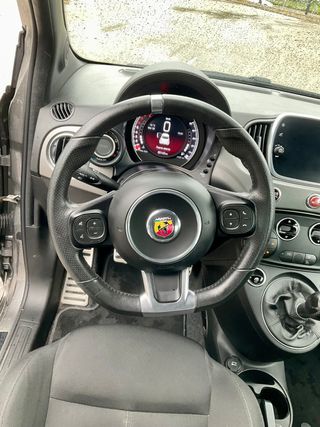 ABARTH 500 1.4 16v T-Jet 595 118kW Pista E6D