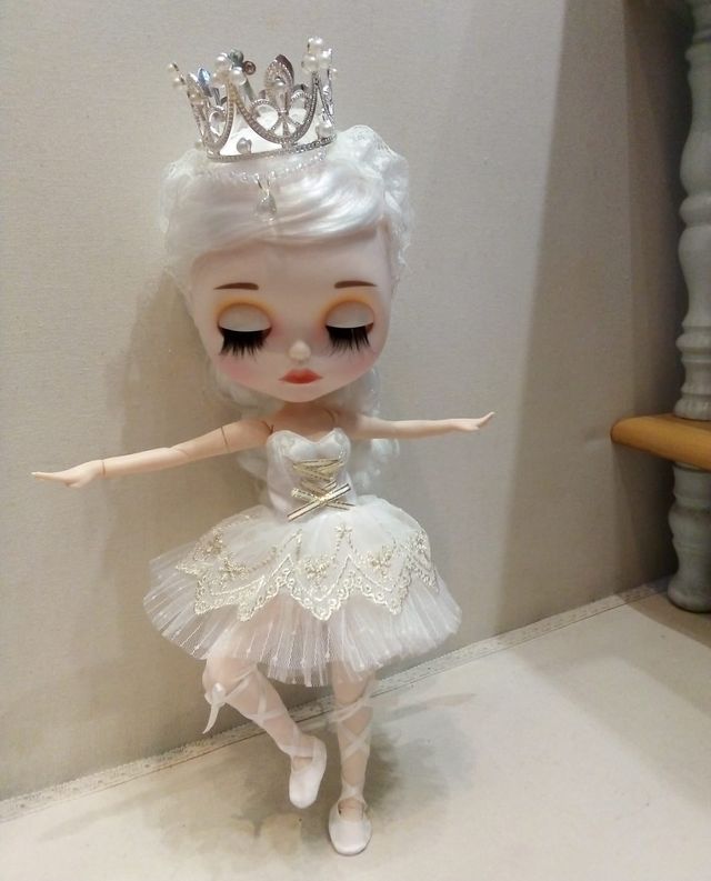 MUÑECA TIPO BLYTHE+4 PARES OJOS CUSTOM+SLEEPY EYES