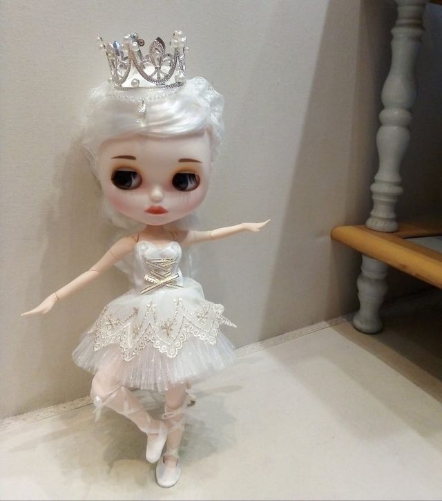 MUÑECA TIPO BLYTHE+4 PARES OJOS CUSTOM+SLEEPY EYES