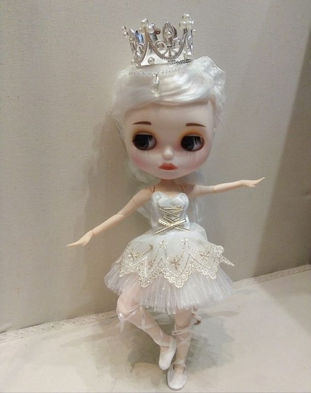 MUÑECA TIPO BLYTHE+4 PARES OJOS CUSTOM+SLEEPY EYES