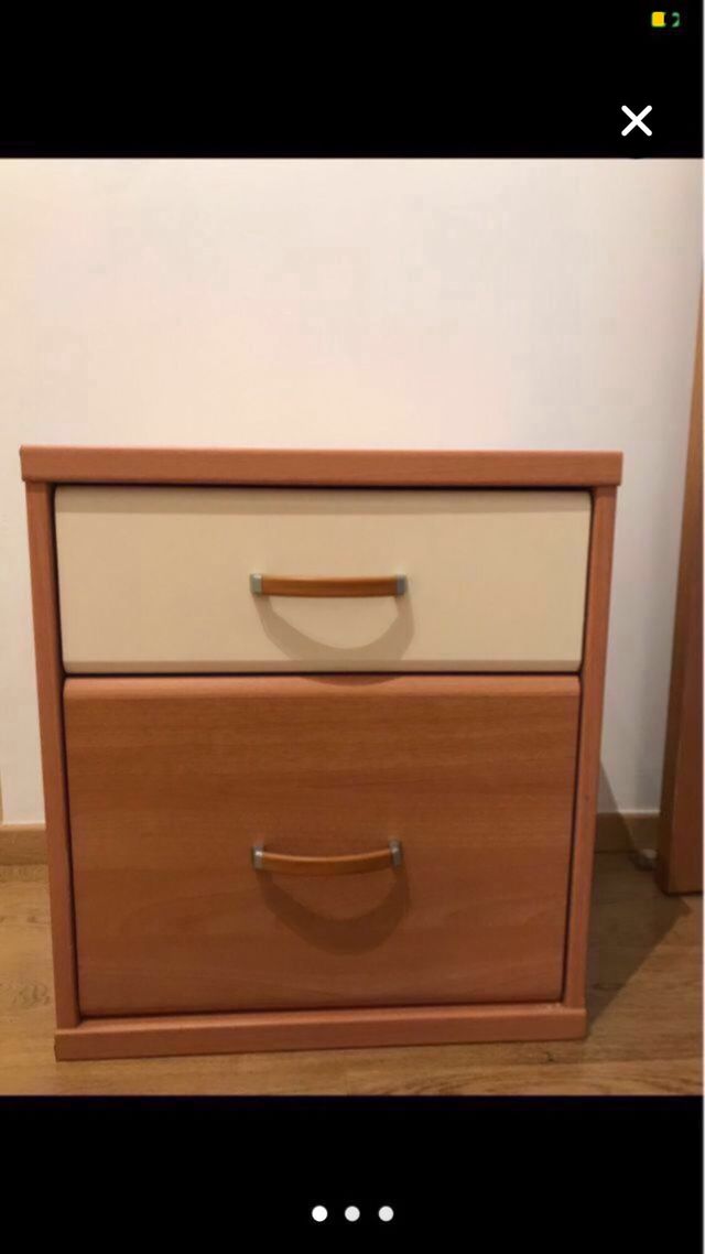 Mesilla de noche 2 cajones madera
