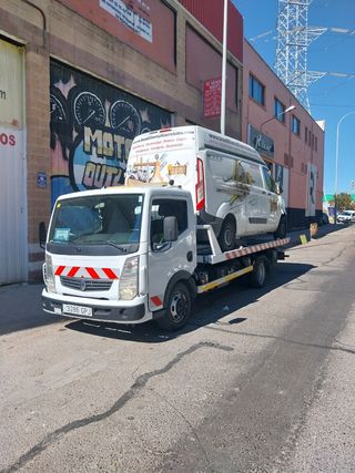 Servicio de grúas 
