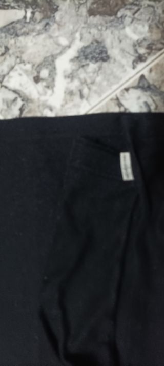 Conjunto 2 jérseis Quechua Azul y Negra. Talla S