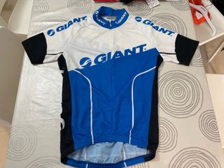 Pack ropa Giant maillots, cortavientos y culotte M