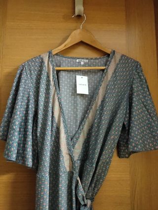 Vestido Natura cruzado estampado