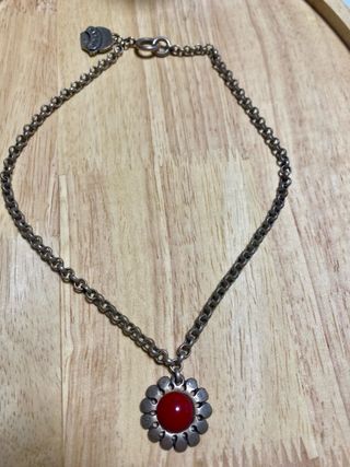 Collar Zamak Margarita Roja Estilo Hippie