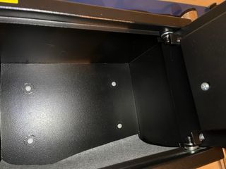 Caja fuerte negra poco uso