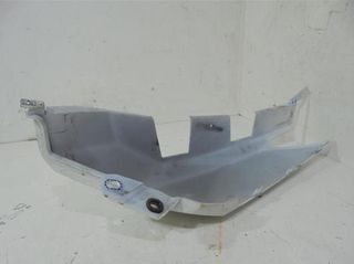 Carenado trasero derecho yamaha x-max 125 28889