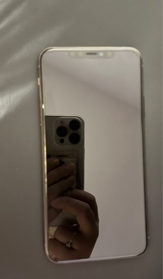 iPhone 11 Pro Max in oro