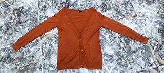 Cárdigan color Caldera. Talla S. En buen estado