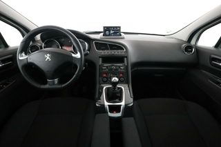 Peugeot 5008 1.6 THP Allure