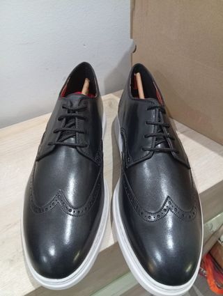 Zapatos Clarks dennet, t.47