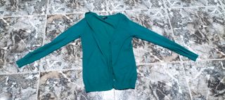 Cárdigan verde azulado
