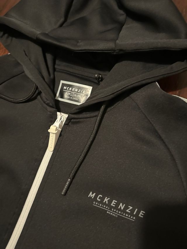 Sudadera McKenzie cremallera capucha