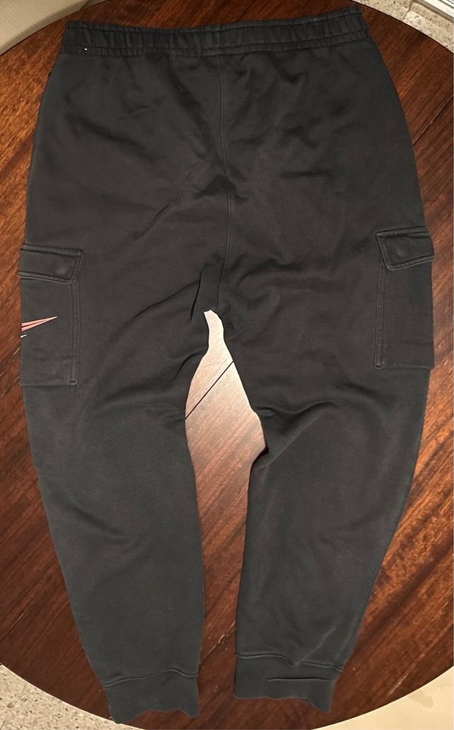Pantalones Cargo Nike Negros con Logo Multicolor