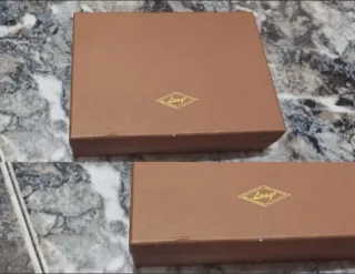 Cartera de piel negra