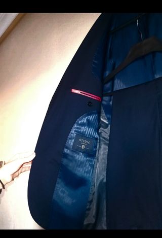 Traje azul marino hombre