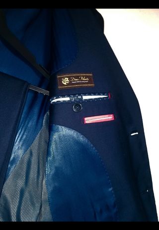Traje azul marino hombre