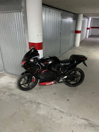 Aprilia rs
