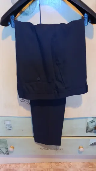 Traje de hombre talla 50 azul sin estrenar