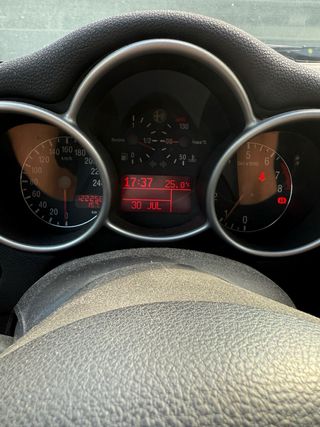 Alfa Romeo 147 1.6 Tspark