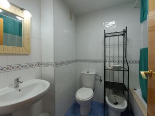 Habitación premium de 14m2 con  aire y cama  135cm