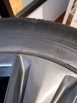 Llantas de aleación Lexus 17