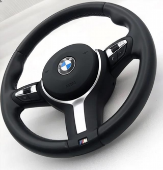 Volante BMW en perfecto estado