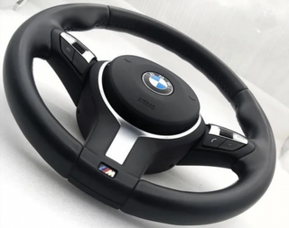 Volante BMW en perfecto estado
